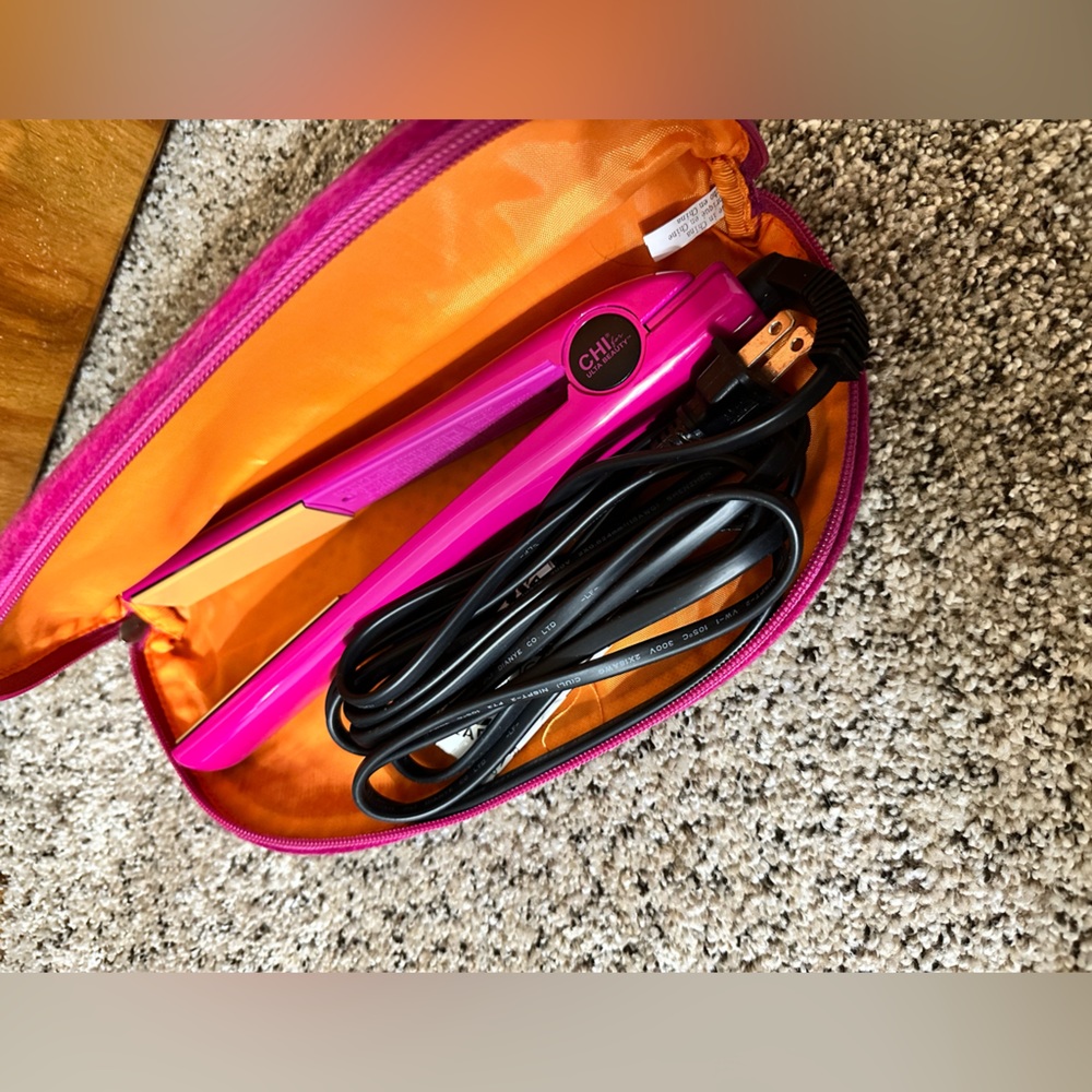 CHI Pink Hair Straightener with Case